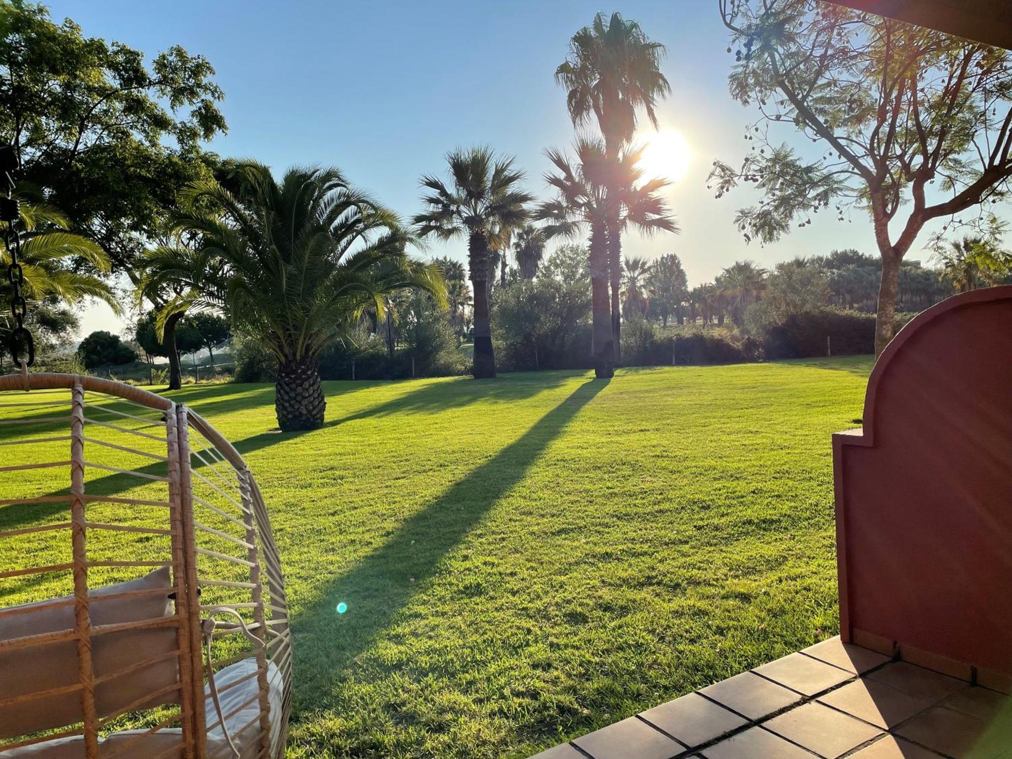 Golf, Kitesurf, Tennis, Paddle, Free Bicycles - Apartment Andalusia Исла-Канела Экстерьер фото